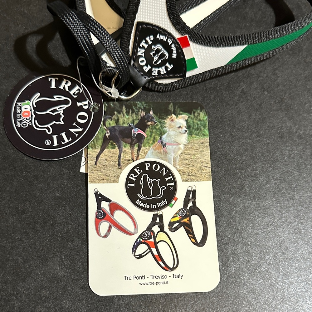 Tre Ponti Dog Harness with Italian Flag Detail